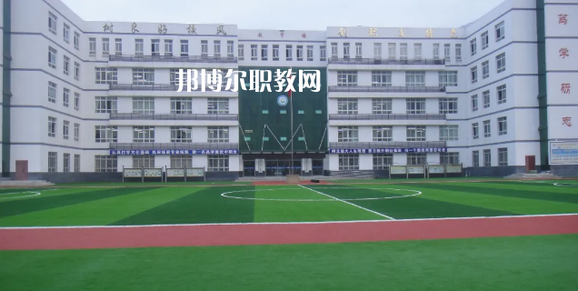 文縣職業(yè)技術(shù)學(xué)校2022年報名條件、招生要求、招生對象