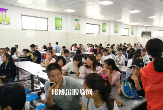 甘谷職業(yè)中等專業(yè)學(xué)校2022年報(bào)名條件、招生要求、招生對(duì)象 