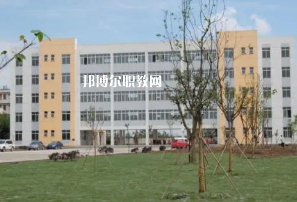四川省廣漢市職業(yè)中專學(xué)校2022年報(bào)名條件、招生對(duì)象、招生要求