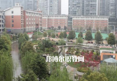 遵義航天工業(yè)學(xué)校2022年報名條件、招生要求、招生對象