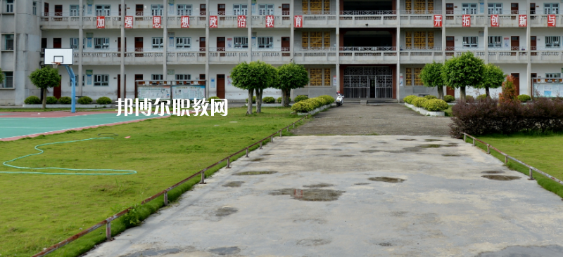 汕頭潮南區(qū)職業(yè)技術(shù)教育中心2022年報(bào)名條件、招生要求、招生對象