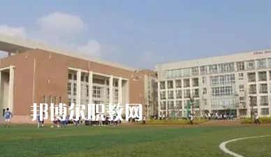 銅仁中等職業(yè)學校2022年學費、收費多少