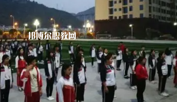 沿河土家族自治縣中等職業(yè)學(xué)校2022年報(bào)名條件、招生要求、招生對(duì)象