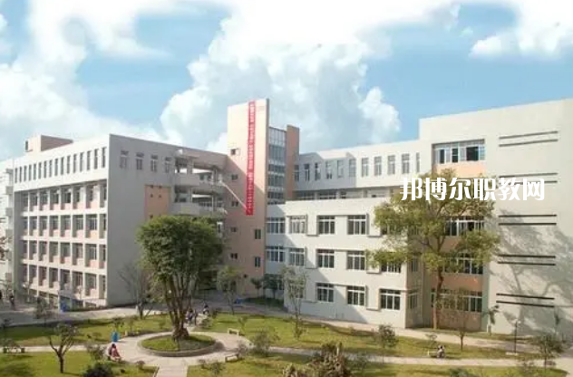 德陽中德工業(yè)技術(shù)學(xué)校2022年報名條件、招生要求、招生對象