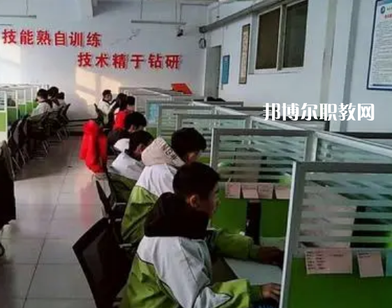 衡水兆華科技中等專業(yè)學(xué)校2022年報名條件、招生要求、招生對象