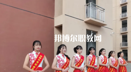 納雍中等職業(yè)學校2022年報名條件、招生要求、招生對象
