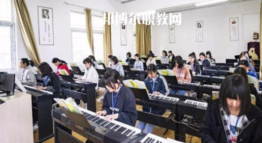 渦陽縣科技學校2022年報名條件、招生要求、招生對象