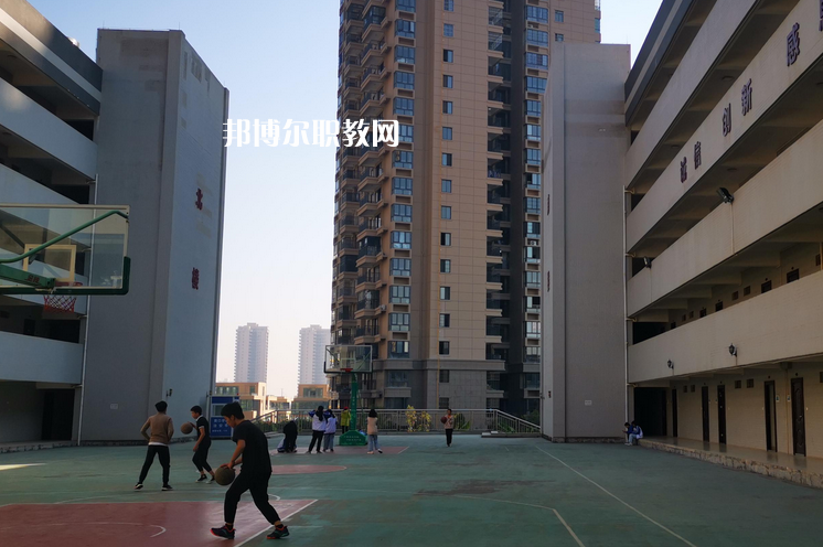 南寧賽口職業(yè)技術(shù)學(xué)校2022年學(xué)費(fèi)、收費(fèi)多少