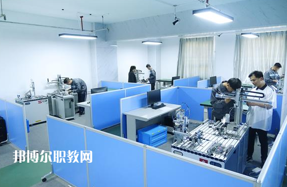 滄縣職業(yè)技術(shù)教育中心2022年報(bào)名條件、招生要求、招生對(duì)象