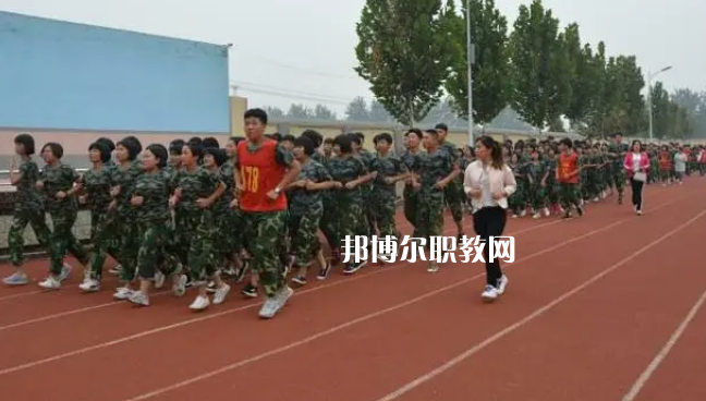 云龍縣民族職業(yè)高級中學(xué)學(xué)校2022年學(xué)費、收費多少