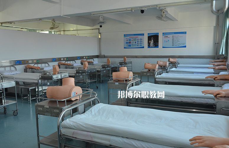 佛山市南海區(qū)衛(wèi)生職業(yè)技術(shù)學(xué)校2022年報名條件、招生要求、招生對象