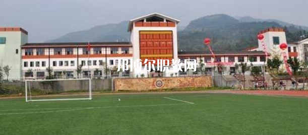 阿壩衛(wèi)生學(xué)校2022年報(bào)名條件、招生要求、招生對(duì)象