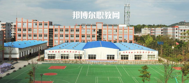 樂至縣高級職業(yè)中學2022年報名條件、招生要求、招生對象