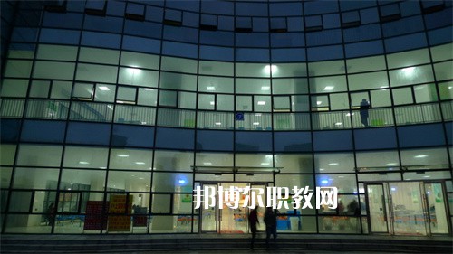 鎮(zhèn)江技師學(xué)院2022年學(xué)費(fèi)、收費(fèi)多少