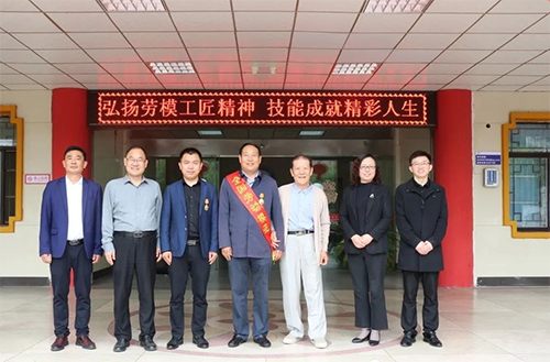 阜陽(yáng)鄉(xiāng)鎮(zhèn)企業(yè)中專(zhuān)學(xué)校2022年招生辦聯(lián)系電話