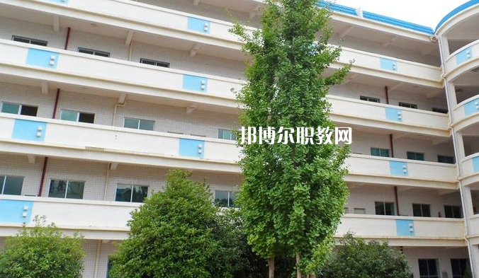貴陽衛(wèi)生學(xué)校2022年報(bào)名條件、招生要求、招生對(duì)象