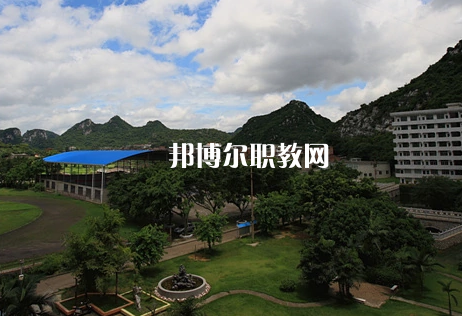 廣西商業(yè)學(xué)校怎么樣、好不好