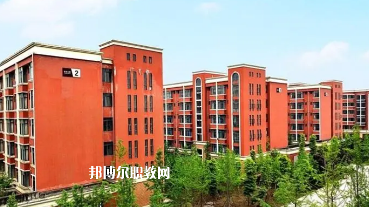 樂山醫(yī)藥科技學(xué)校2022年報(bào)名條件、招生要求、招生對(duì)象