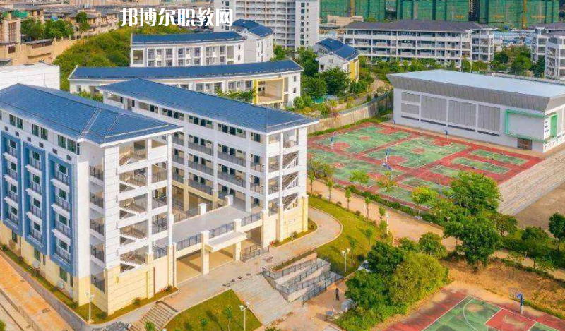 梅州英才外語學(xué)校2022年報(bào)名條件、招生要求、招生對象