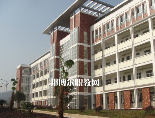 宣城信息工程學(xué)校2022年報名條件、招生要求、招生對象