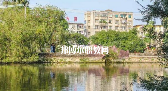 元謀縣職業(yè)高級中學2022年學費、收費多少