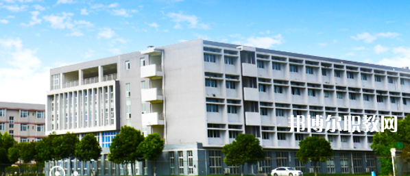 江川縣職業(yè)中學(xué)2022年學(xué)費(fèi)、收費(fèi)多少