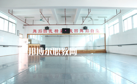 廣西藝術(shù)學(xué)校2022年報(bào)名條件、招生要求、招生對(duì)象