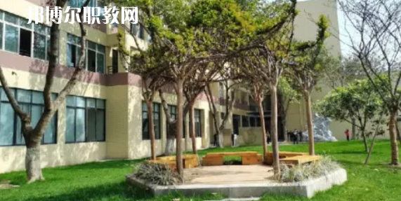 安寧職業(yè)高級(jí)中學(xué)2022年招生辦聯(lián)系電話