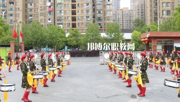 安徽合肥機(jī)電技師學(xué)院2022年報(bào)名條件、招生要求、招生對(duì)象