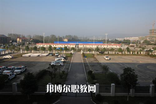 安徽滁州技師學(xué)院2022年報(bào)名條件、招生要求、招生對(duì)象