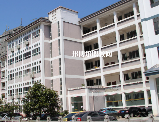 宜良縣職業(yè)高級中學(xué)2022年報名條件、招生要求、招生對象