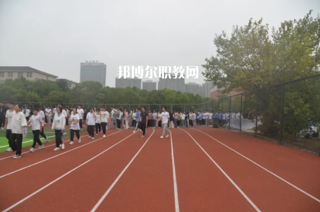 安徽明星科技中專學(xué)校2022年報(bào)名條件、招生要求、招生對(duì)象