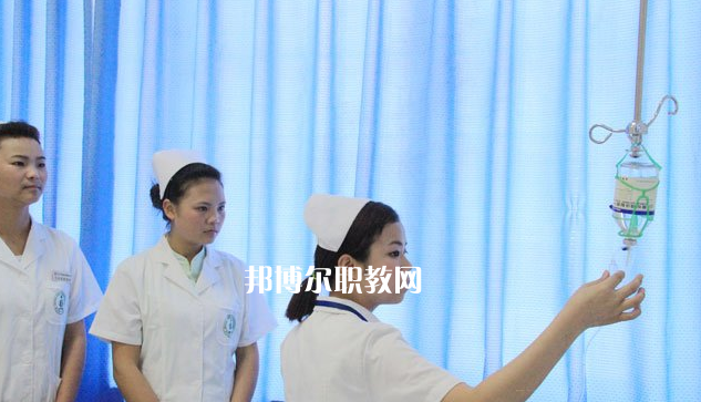 眉山衛(wèi)生職業(yè)學(xué)校2022年報(bào)名條件、招生要求、招生對象