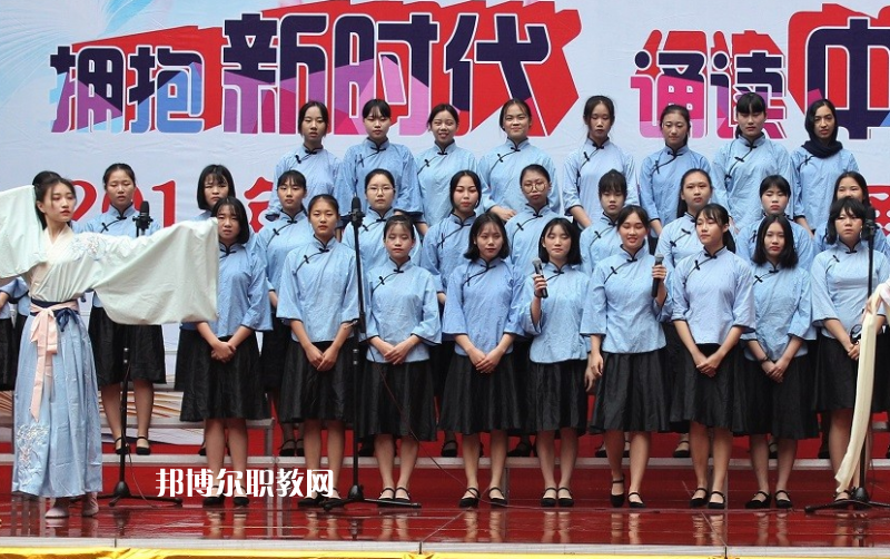 廣州荔灣區(qū)外語職業(yè)高級(jí)中學(xué)2022年招生辦聯(lián)系電話
