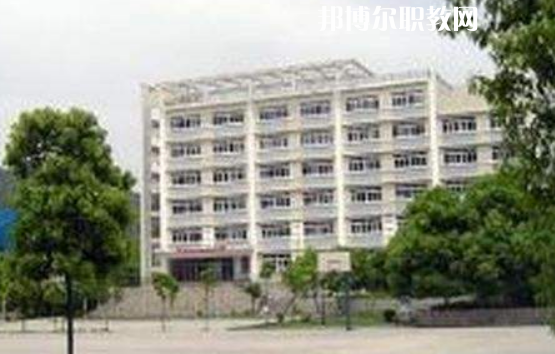 廣安鄰水金科職業(yè)技術(shù)學(xué)校2022年報名條件、招生要求、招生對象