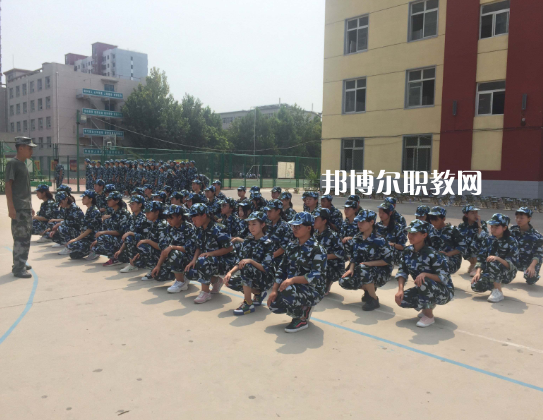 石家莊鐵路技術(shù)中等專(zhuān)業(yè)學(xué)校2022年招生錄取分?jǐn)?shù)線(xiàn)