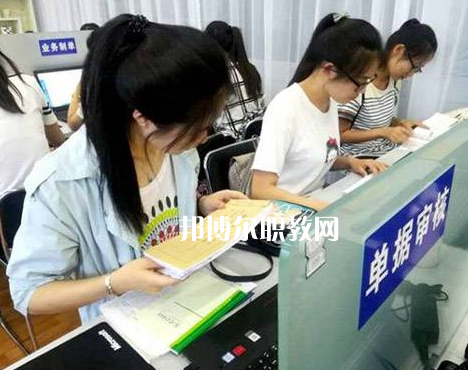 石家莊長安機電技工學(xué)校2022年報名條件、招生要求、招生對象