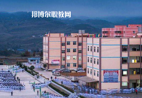畢節(jié)工業(yè)學(xué)校2022年報名條件、招生要求、招生對象