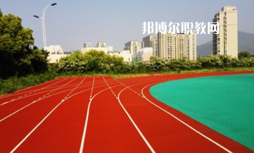 楚雄民中族等專業(yè)學(xué)校2022年學(xué)費、收費多少