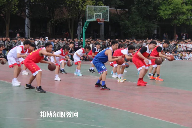 楚雄民中族等專業(yè)學(xué)校2022年學(xué)費(fèi)、收費(fèi)多少