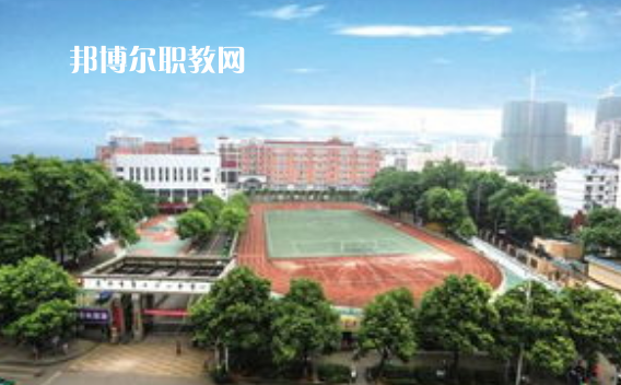 大理州財貿(mào)學(xué)校2022年學(xué)費、收費多少