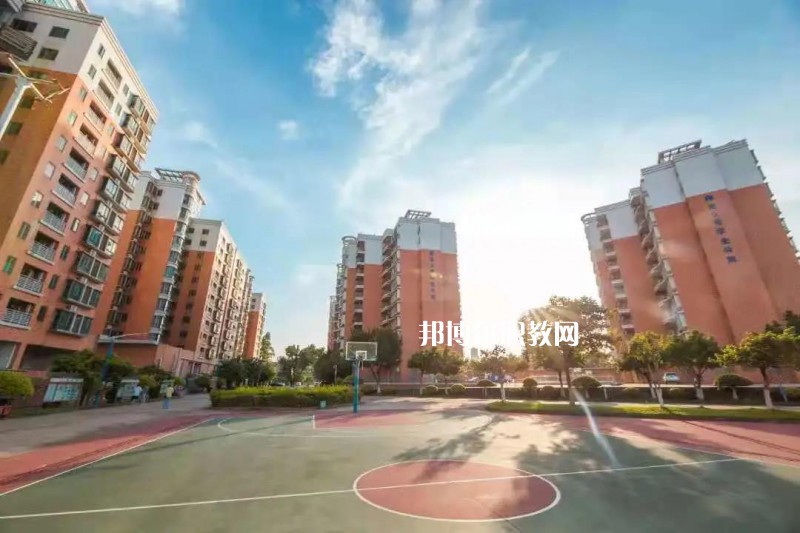 東莞南博職業(yè)技術(shù)學(xué)校2022年學(xué)費(fèi)、收費(fèi)多少