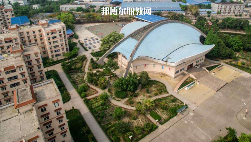 成都中醫(yī)藥大學(xué)附院針灸學(xué)校龍泉校區(qū)2022年學(xué)費(fèi)、收費(fèi)多少