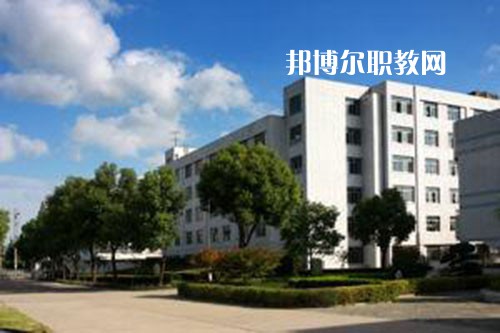 江蘇如皋第一中等專(zhuān)業(yè)學(xué)校怎么樣、好不好