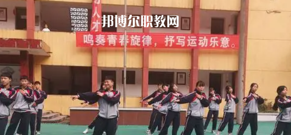瀘州市天樺職業(yè)技術(shù)學(xué)校2022年報(bào)名條件、招生要求、招生對(duì)象