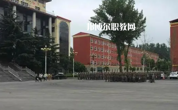 河南工業(yè)和信息化高級技工學(xué)校2022年報名條件、招生要求、招生對象
