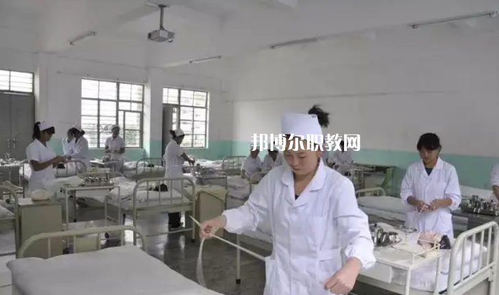 閩東衛(wèi)生學校2022年有哪些專業(yè)