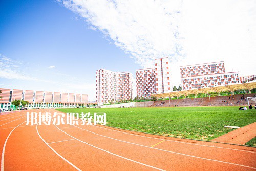 云南醫(yī)藥健康職業(yè)學(xué)院2022年報(bào)名條件、招生要求、招生對(duì)象