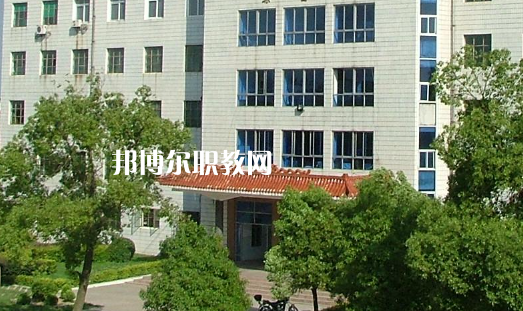 武漢黃陂職業(yè)技術(shù)學(xué)校2022年報(bào)名條件、招生要求、招生對(duì)象