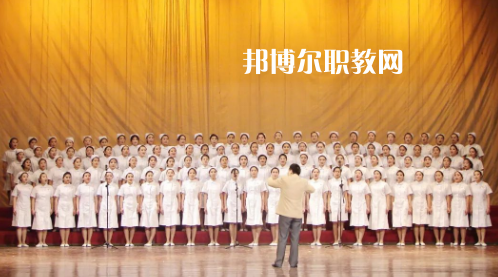新疆石河子衛(wèi)生學(xué)校2022年報(bào)名條件、招生要求、招生對象